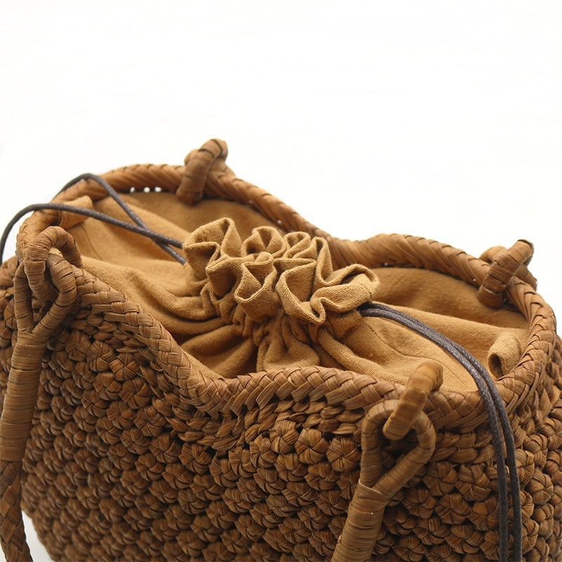 Wild Grape Vine Basket Bag | Heart