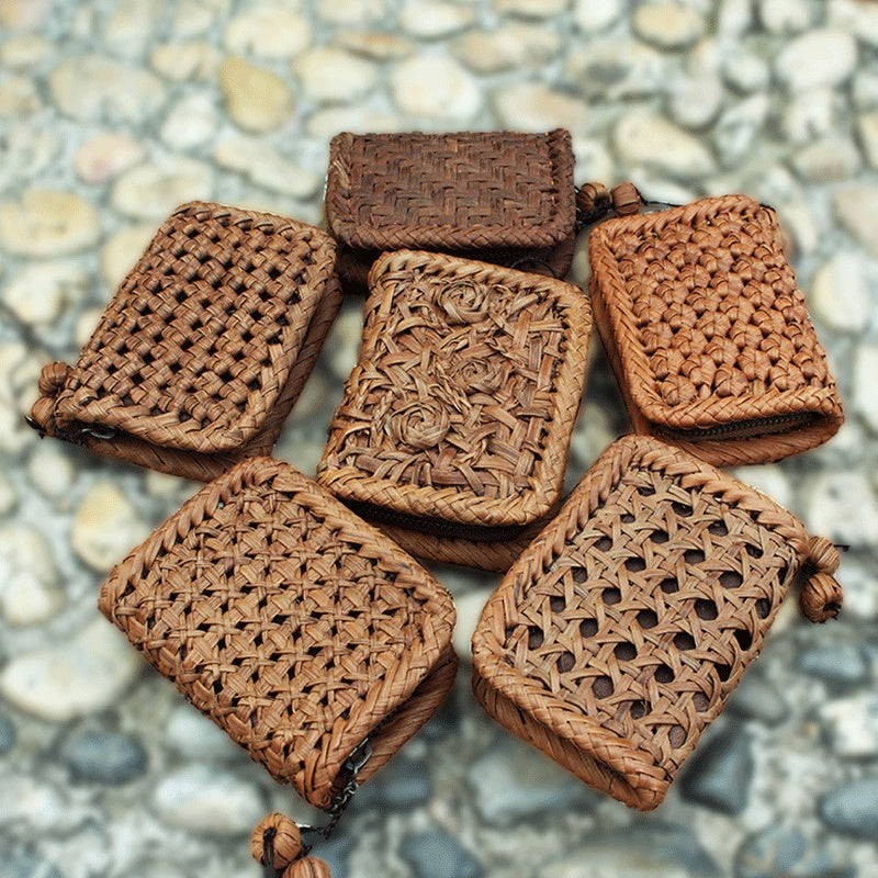 
Wild Grape Vine Card & Coin Case