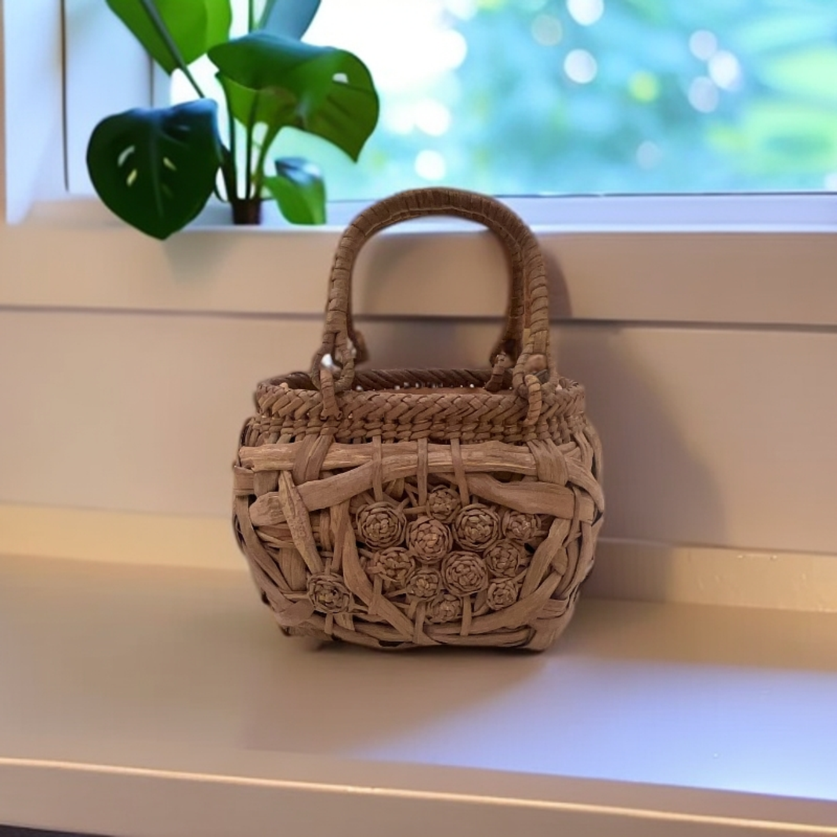 
山葡萄かごバッグ｜薔薇・きのこモチーフ