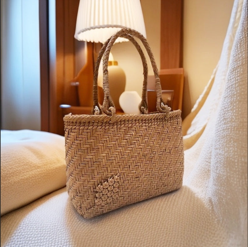 Wild Grape Vine Tote Bag